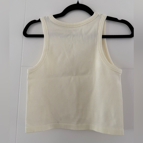 Harlow Macy Tank Top, size large. - Picture 5 of 7